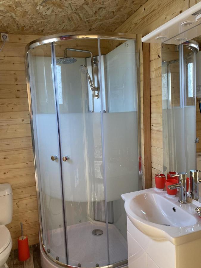 Charmant Chalet Pour 2 Personnes Spa Prive Massillargues-Attuech Εξωτερικό φωτογραφία